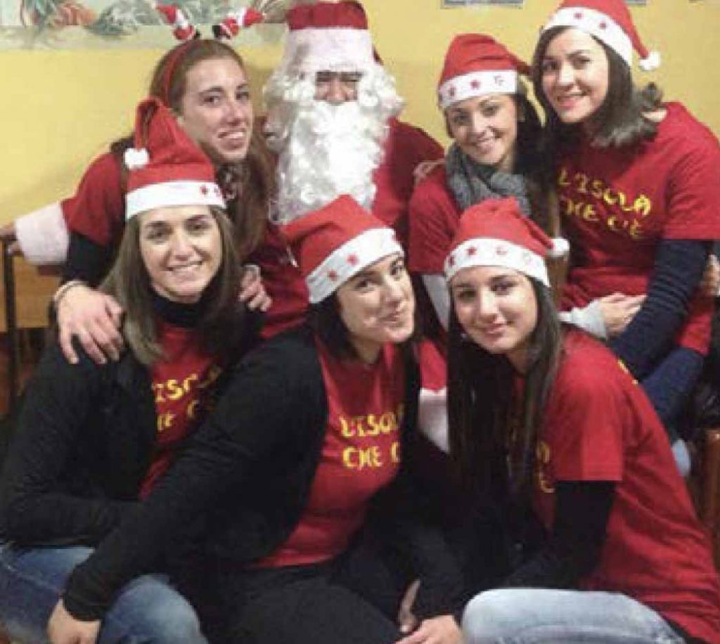 Lo staff dell'associazione l'isola che c'è