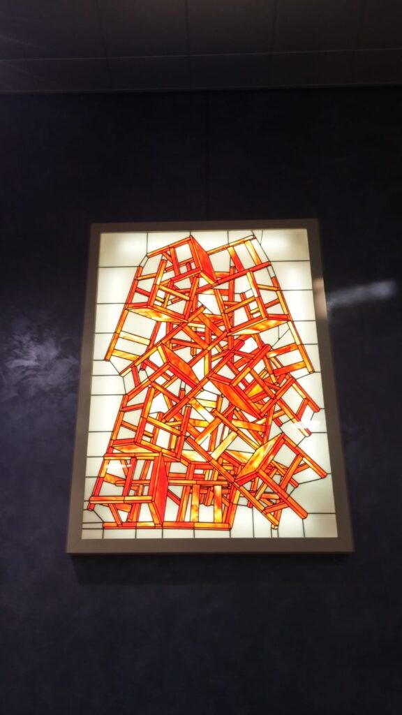 Vetrata della Metropolitana di Piscinola-Scampia di Enzo Palumbo